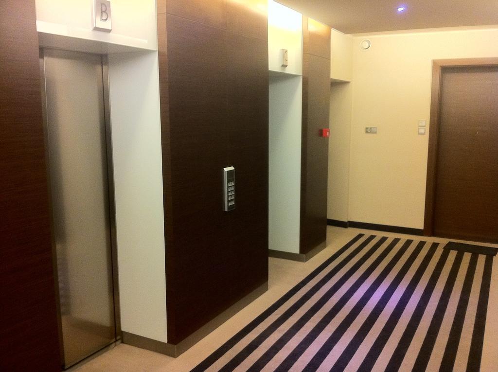 Apartament Sea Towers กดิเนีย ภายนอก รูปภาพ