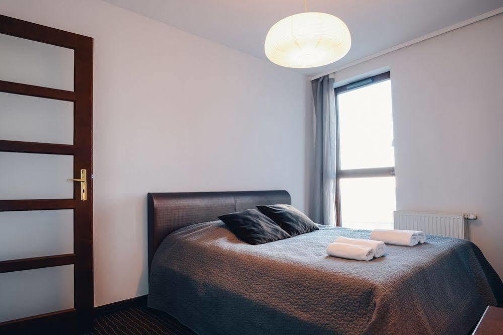 Apartament Sea Towers กดิเนีย ภายนอก รูปภาพ